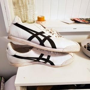 Mens Onitsuka Tiger (black and white)